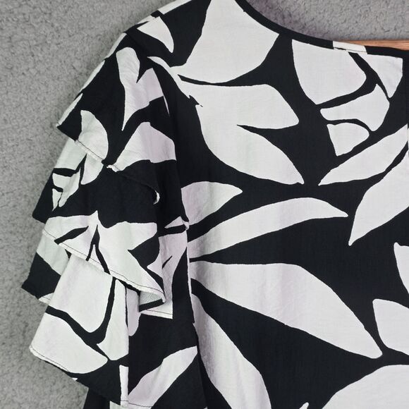 Vince Camuto Black White Abstract Print Tiered Sleeve Blouse Size 3X - Picture 12 of 13